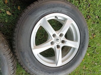 Zimní sada Renault r17 5x114,3 Pirelli 235/65/17 - 9