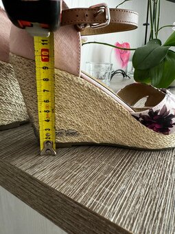 Lodičky na klínku TT - vel. 41 - 9