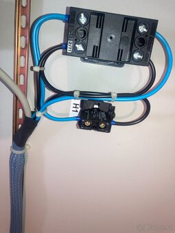 Elektrický rozvaděč RITTAL 76x76x30cm s PLC BECKHOFF - 9