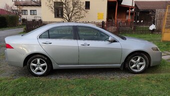 Honda Accord 2.4 Manuál - 9