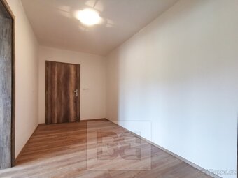 Krásný byt 1+kk, 58 m2 v centru Úval u Prahy., ev.č. N07887 - 9