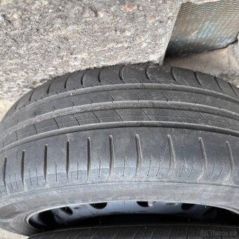 Letní sada Škoda - 5x100 - 185/60/15 vzorek 7mm - 9