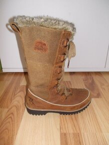 Zimní boty Sorel Tivoli High II Premium, sněhule, vel. 35 - 9
