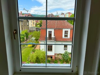 Nabízíme k pronájmu pěkný byt 3+1, ve vile, o ploše 67 m2. - 9