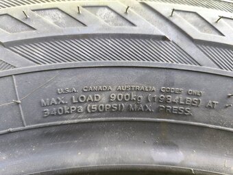 Nové pneu 225/65R16 - 9