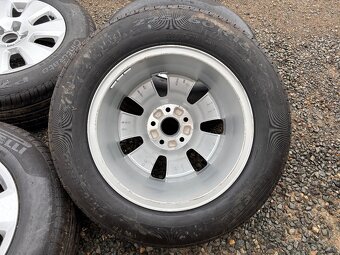 Alu orig letni sada Audi 5x112 7,5J ET37 225/60 R16 - 9