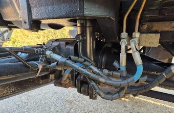 New Holland TS 135-A. 4x4 - 9