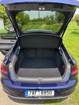 VW Arteon 2.0 TDI, 135tis, max. výbava, 2018 - 9