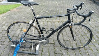 Prodám silniční kolo Cicli V včetně trenažéru Tack ve velmi - 9