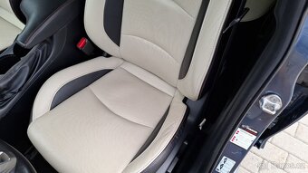 Mazda 3 2.0i Skyactiv Revolution Top, Automat, r.v. 10/2015 - 9