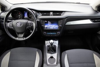 Toyota Avensis Combi 2.0 D-4D S S Business - 9