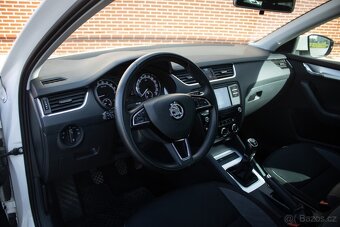 Škoda OCTAVIA combi 1.6Tdi WHITE - 9