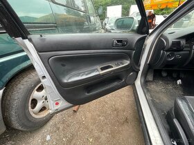 VW Passat B5 1.9 81 kw POUZE DÍLY - 9