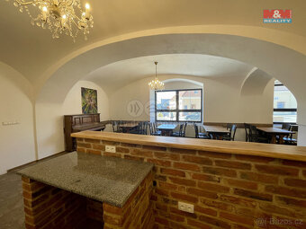 Pronájem restaurace, 300 m², Blatná, ul. náměstí Míru - 9