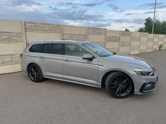 Volkswagen Passat R-LINE R.V 2022 2.0TDI DSG VIRTUAL FUllLED - 9