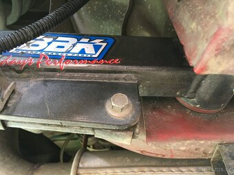 Ford Mustang Mach 1 manual 4.6L 224kW rok 2003 - 9