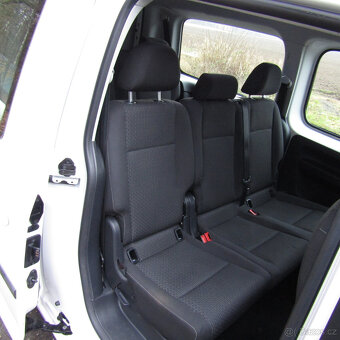 Volkswagen Caddy 2,0TDi 110kw, MAXI, Navigace, KLIMA, 2017 - 9