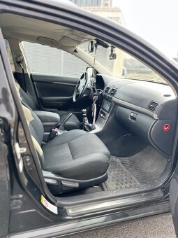 Toyota Avensis 2.2 D‑4D – 130 kW (2007) - 9