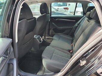 Škoda Octavia 4 Combi Style 2.0TDI 110kW Manual Panorama ACC - 9
