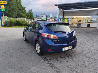 Mazda 3 1,6i - 9