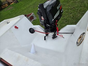 Kajutova lod 5x2m, vlek, motor 5-50, 4 motory - 9