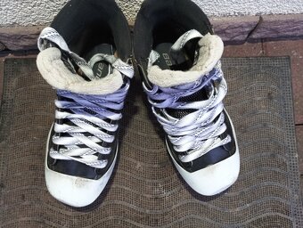 Brankářské brusle a betony Bauer - 9