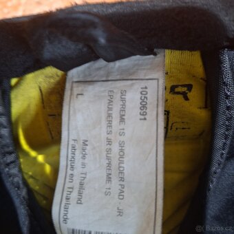 Brusle Bauer Supreme S 21 EUR 35, hokejova přilba,hokejové c - 9