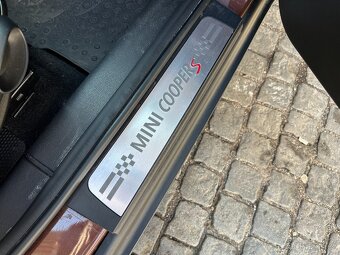 MINI Cooper S Countryman 4ALL (1.6i 135 kW) – bez nutných in - 9