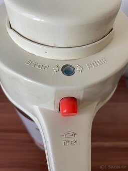 Retro čínská termoska s pumpičkou 2,2 l 80 léta - 9