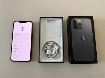 iPhone 13 Pro 256 GB Graphite (černá) - 9