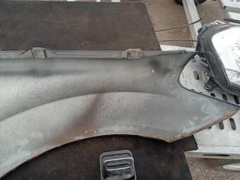 MERCEDES BENZ ML W164 L.P. BLATNÍK ČERNÝ KOD C197 - 9