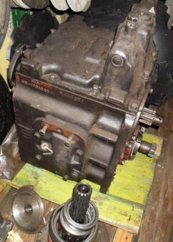 Motor D 245,5. Na traktor Bělarus 952, Filtry, hlavu, blok. - 9