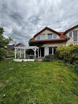 Pronájem pokoje 30m2 v domě v obci Bašť, Praha Východ - 9