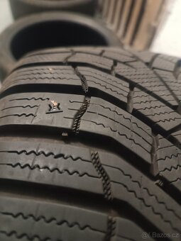 Zimní pneumatiky Kumho WinterCraft WP52 225/40/18 92W - 9