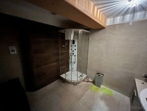 Komerční prostor v centru Kyjova - 9