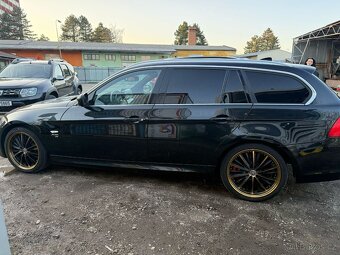BMW 330d xDrive,180kw M-paket,r.v.2010 automat - 9