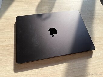 Apple MacBook Pro 14" M4 MAX | 36GB | 1TB SSD | ZÁRUKA 2028 - 9