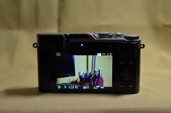 Leica D-LUX7, 2x baterie - 9