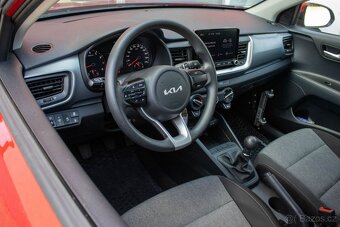 KIA STONIC 1.2 DPi 61.8kW 2022 + zariadenie pre ZŤP - 9
