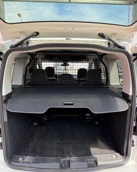 Volkswagen Caddy 2.0 TDI Life 5mist 1Maj - 9