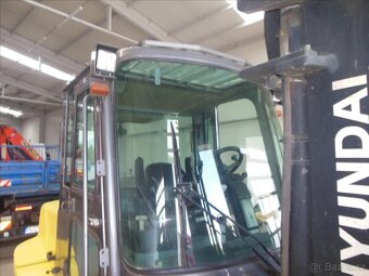 Hyundai 70D-7A - 9