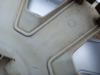Poklice Ford, 4M51-1000-EB - 9