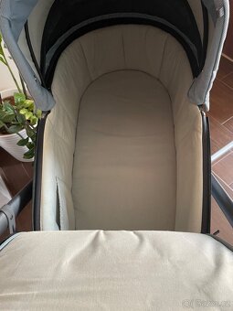 Kočárek Roan Bass Next+ Postýlka IKEA+ Prebalovak Ikea - 9