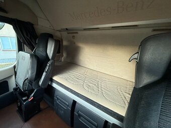 Mercedes-Benz Actros 1848 LowDeck Gigaspace - 9