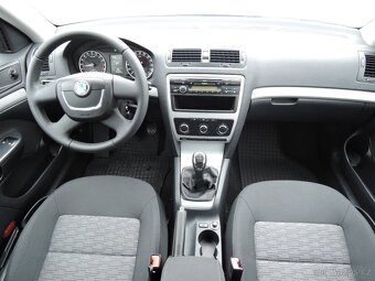 Škoda Octavia 1,6 TDi 4x4 Elegance 2012 - 9