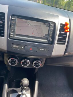 Citroen C-Crosser 2.2HDI AUTOMAT - 9