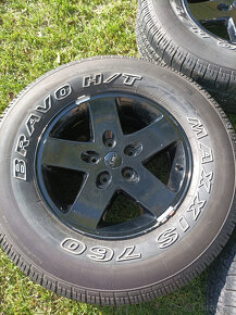 Sada JEEP Wrangler R17 5x127 Maxxis 265/70/17 - 9
