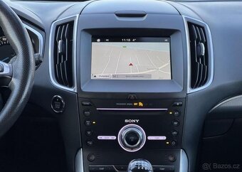 Ford S-MAX 2.0TDCi 7 MÍST KAMERA NAVI manuál 132 kw - 9