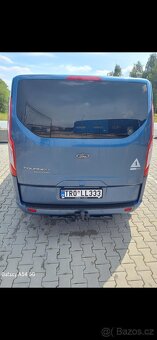 Ford Tourneo Custom - 9