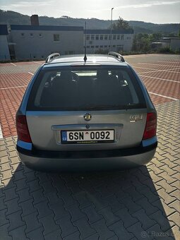 Škoda Octavia Tour 1.6 MPI 2009 248tis - 9